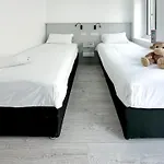 Apartament Kcm Urban Retreats