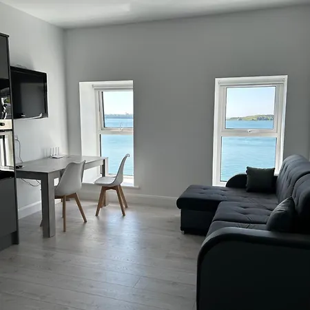 Kcm Urban Retreats * Cobh
