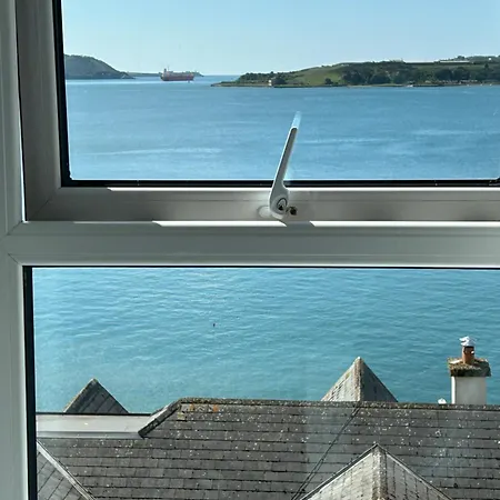 Kcm Urban Retreats Cobh