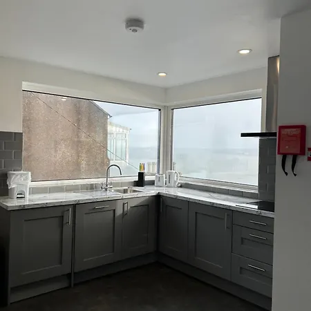 Kcm Urban Retreats * Cobh