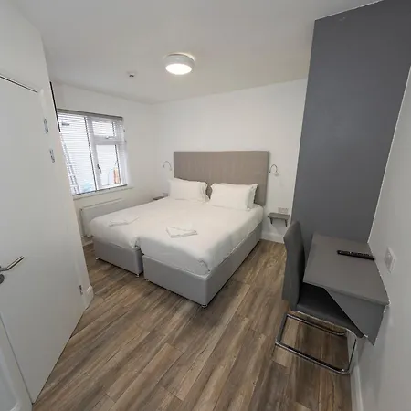 Kcm Urban Retreats Ков