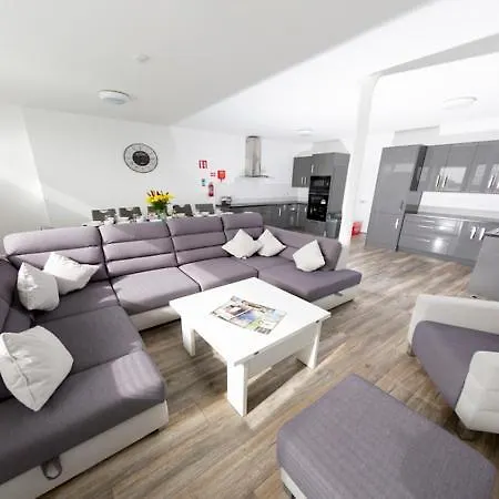 Kcm Urban Retreats Cobh