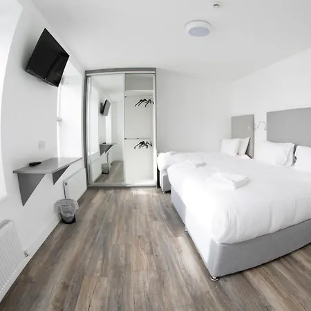 Kcm Urban Retreats * Cobh