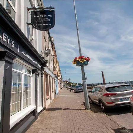 Kcm Urban Retreats Apartment