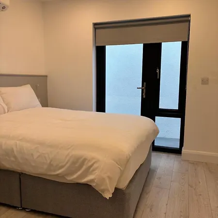 Kcm Urban Retreats Apartment