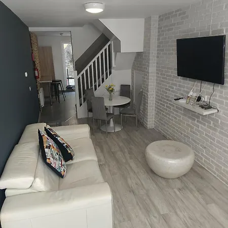 Kcm Urban Retreats Lejlighed Cobh