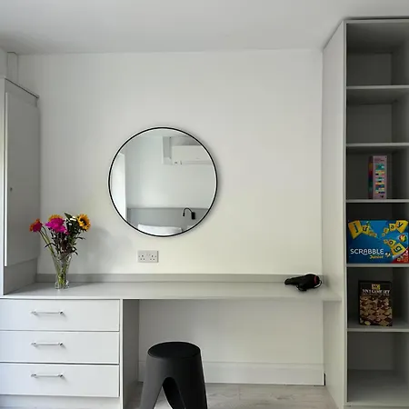 Апартаменты Kcm Urban Retreats Ков