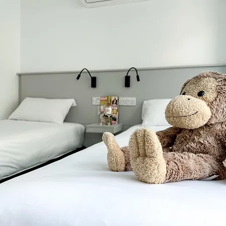 Апартаменты Kcm Urban Retreats