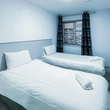 Kcm Urban Retreats דירה