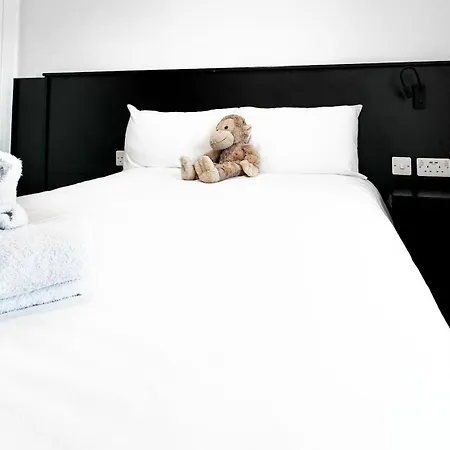 Kcm Urban Retreats *