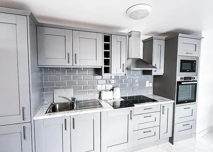 Kcm Urban Retreats * Cobh